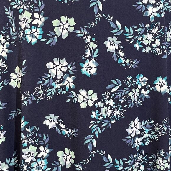 Catherine’s Blue Floral Layered 3/4 sleeve Top Size 2X 22/24 Stretch Feminine - Picture 4 of 11